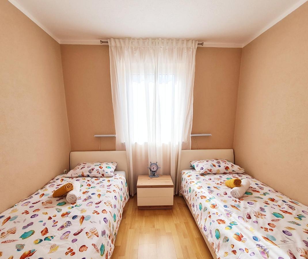 Ferienwohnung Bellistra Apartman Rabac - E Exterior foto