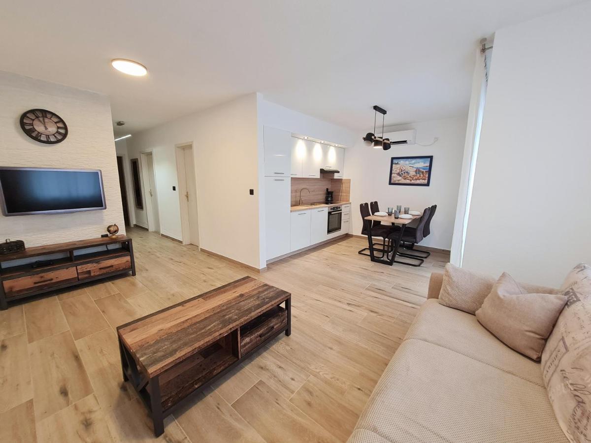 Ferienwohnung Bellistra Apartman Rabac - E Exterior foto